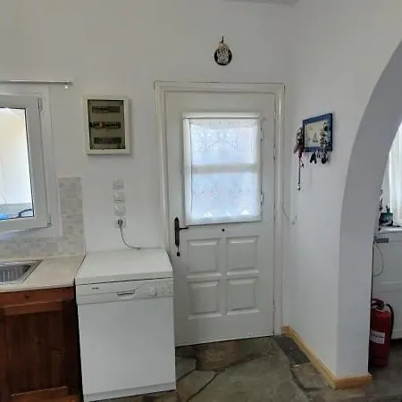 House On The 1st Floor One *
